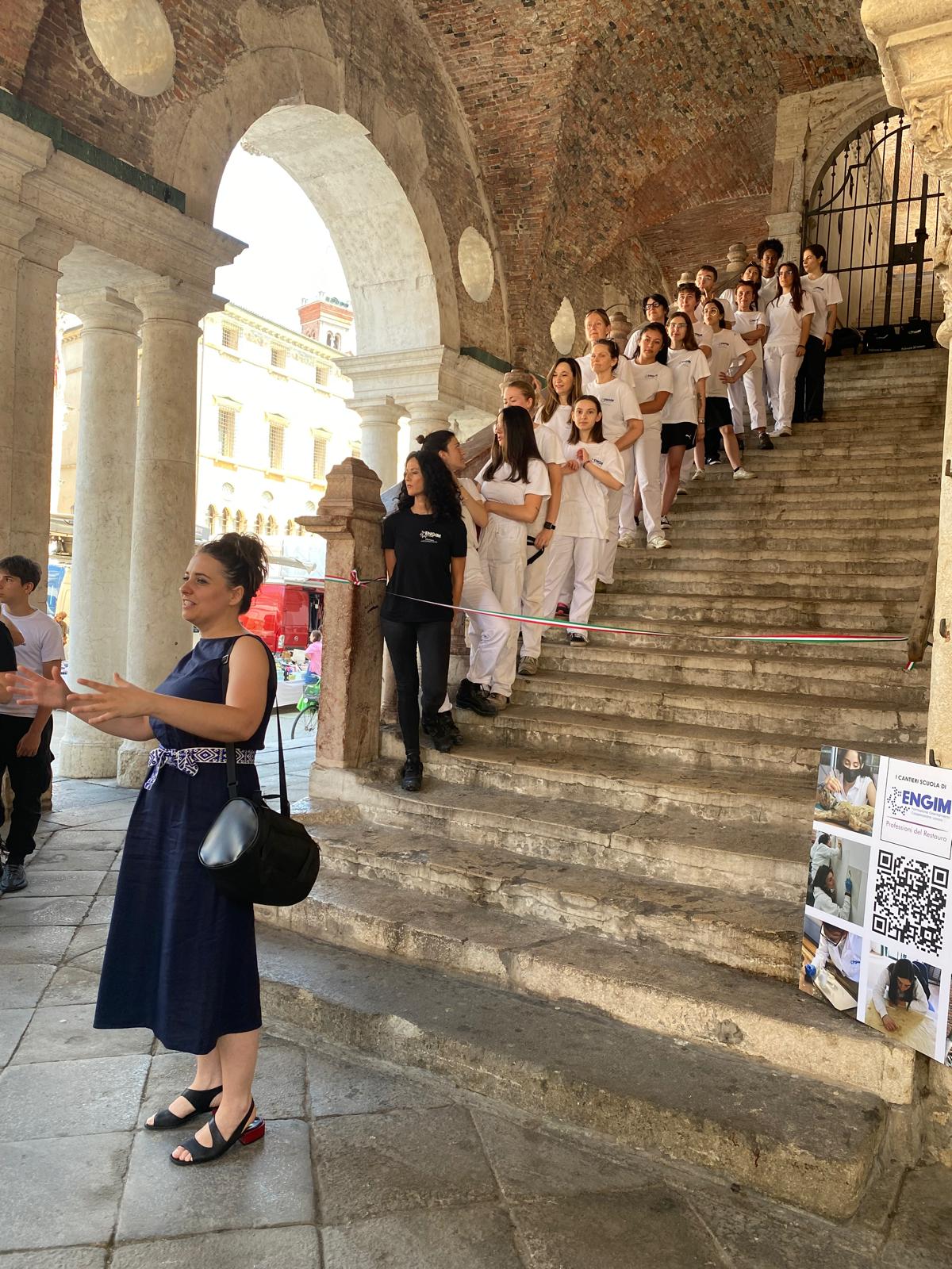 Via le scritte vandaliche dai monumenti a cura della scuola ENGIM di Restauro