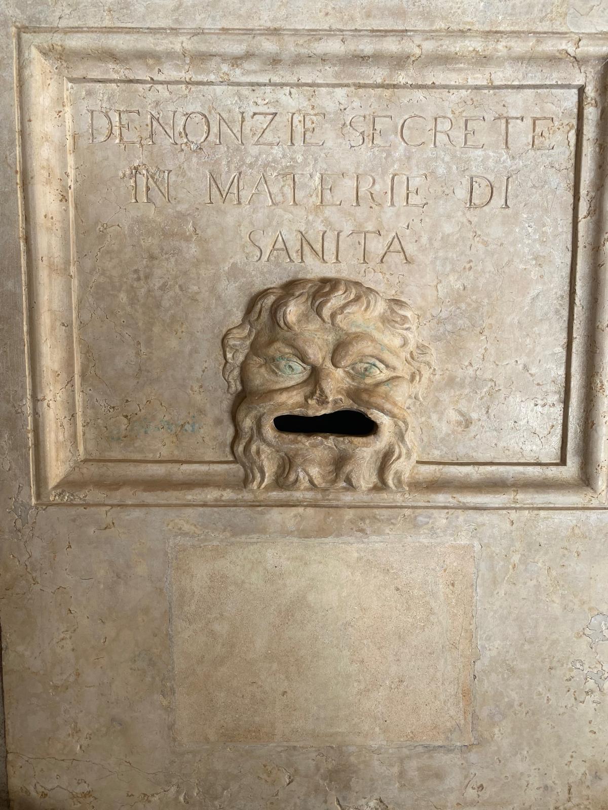 Via le scritte vandaliche dai monumenti a cura della scuola ENGIM di Restauro