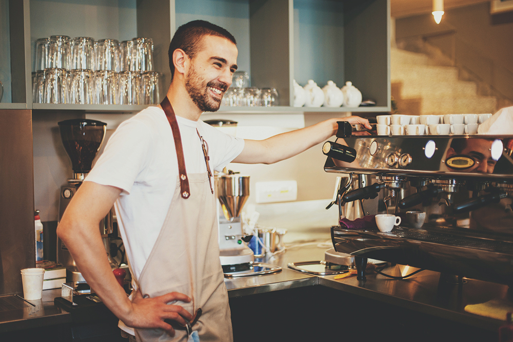 Operatore ai servizi di sala e bar
